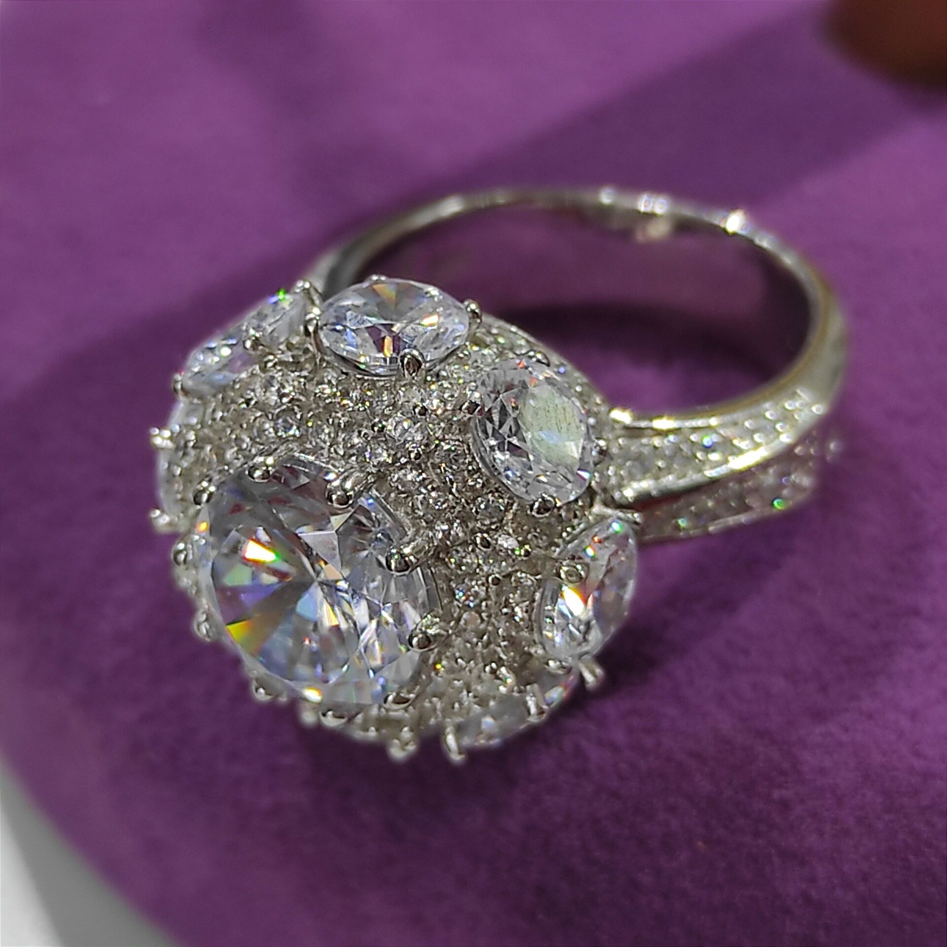 Swarovski Taşlı, Altın Rodajlı Gümüş İthal Yüzük