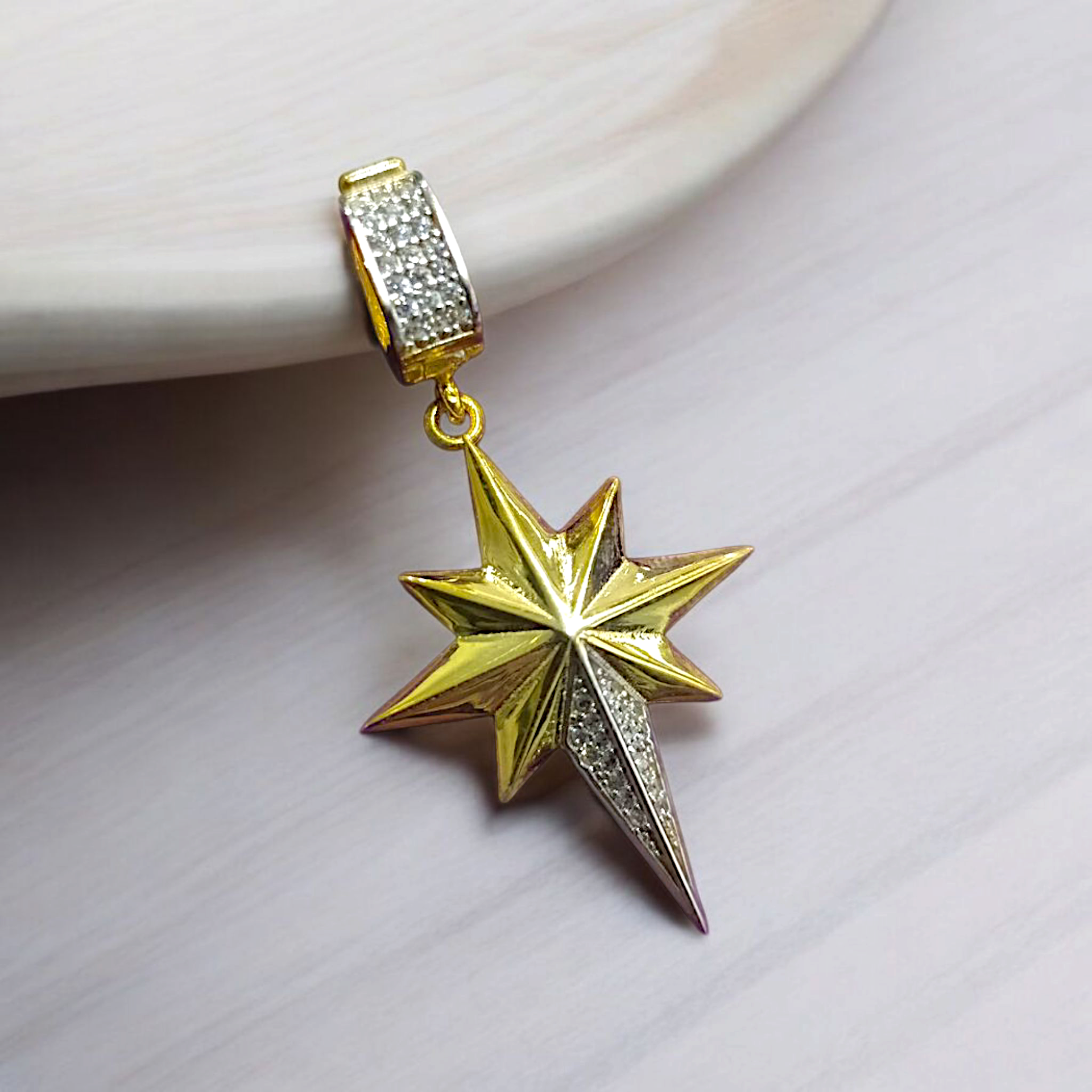 Charm Kutup Yıldızı Altın Kaplama Gümüş Uç