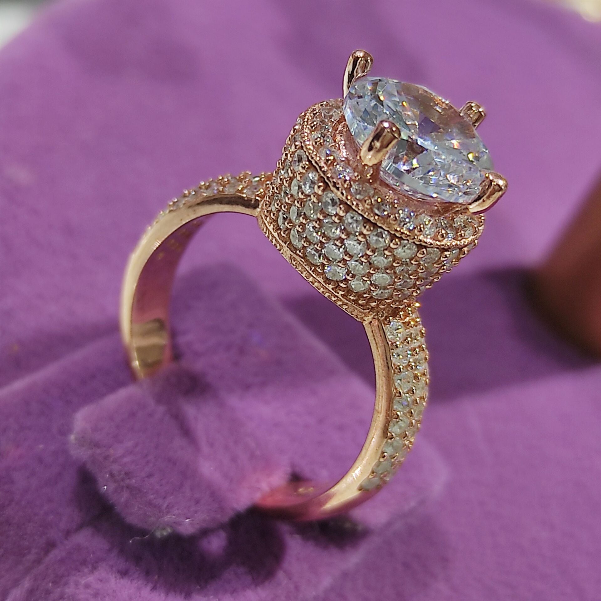 Swarovski Taşlı Rose Altın Kaplamalı Gümüş Yüzük