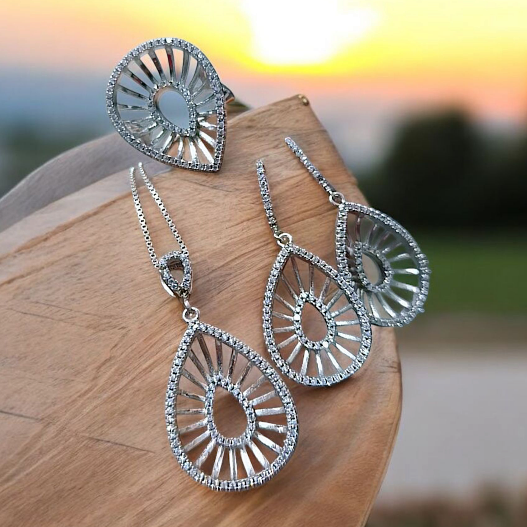 Swarovski Taşlı, Altın Kaplamalı İthal Gümüş Set