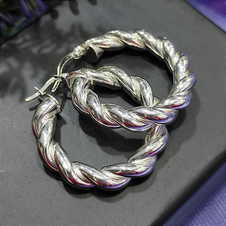 Burgu İthal Halka Gümüş Küpe (3cm çap)