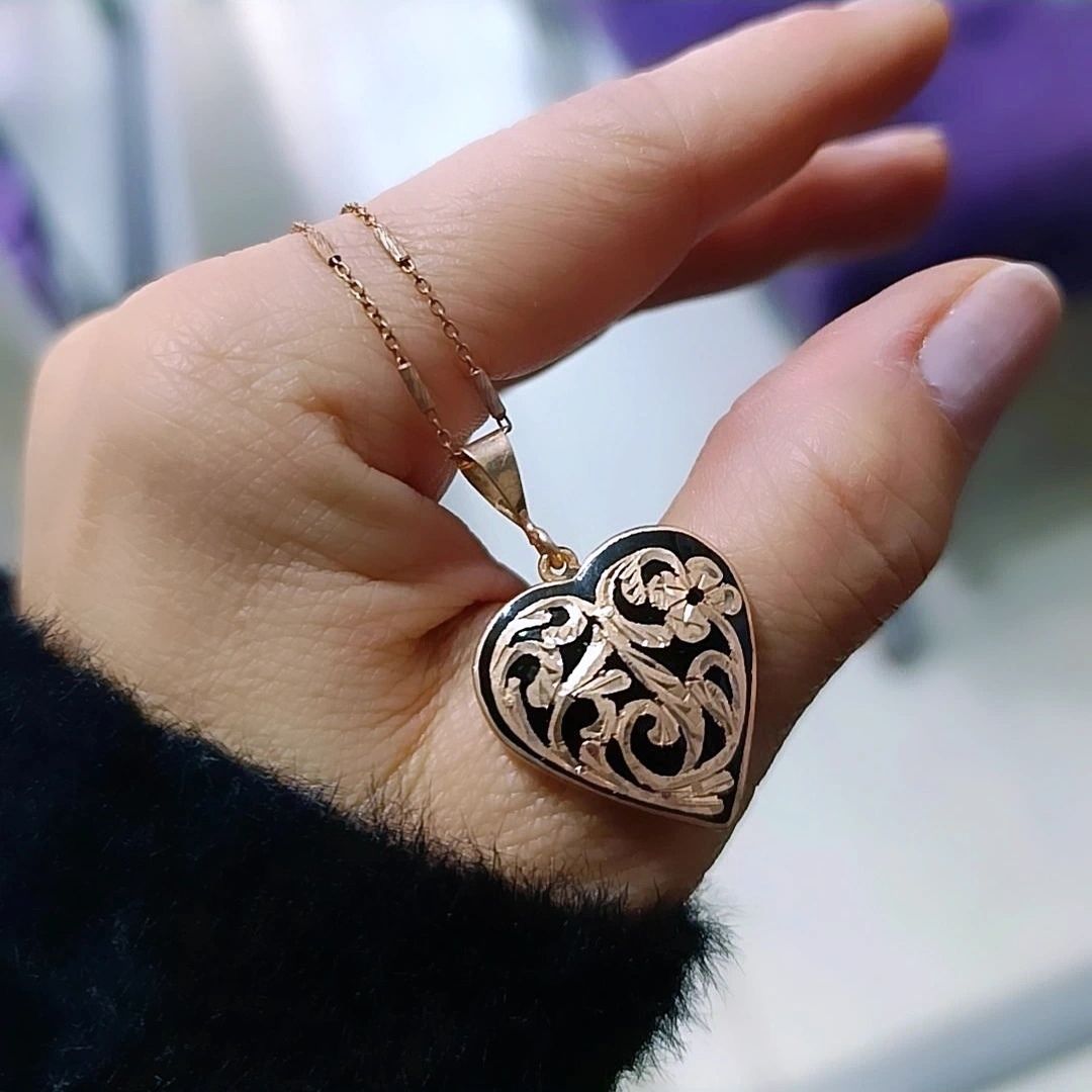 Oltu Taşlı 8 Ayar Altın Kaplamalı Gümüş Kalp Kolye