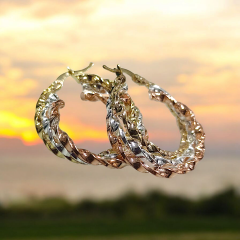 3 Renkli Altın Kaplamalı Gümüş Yuvarlak Burgu Küpe (3.5 cm)