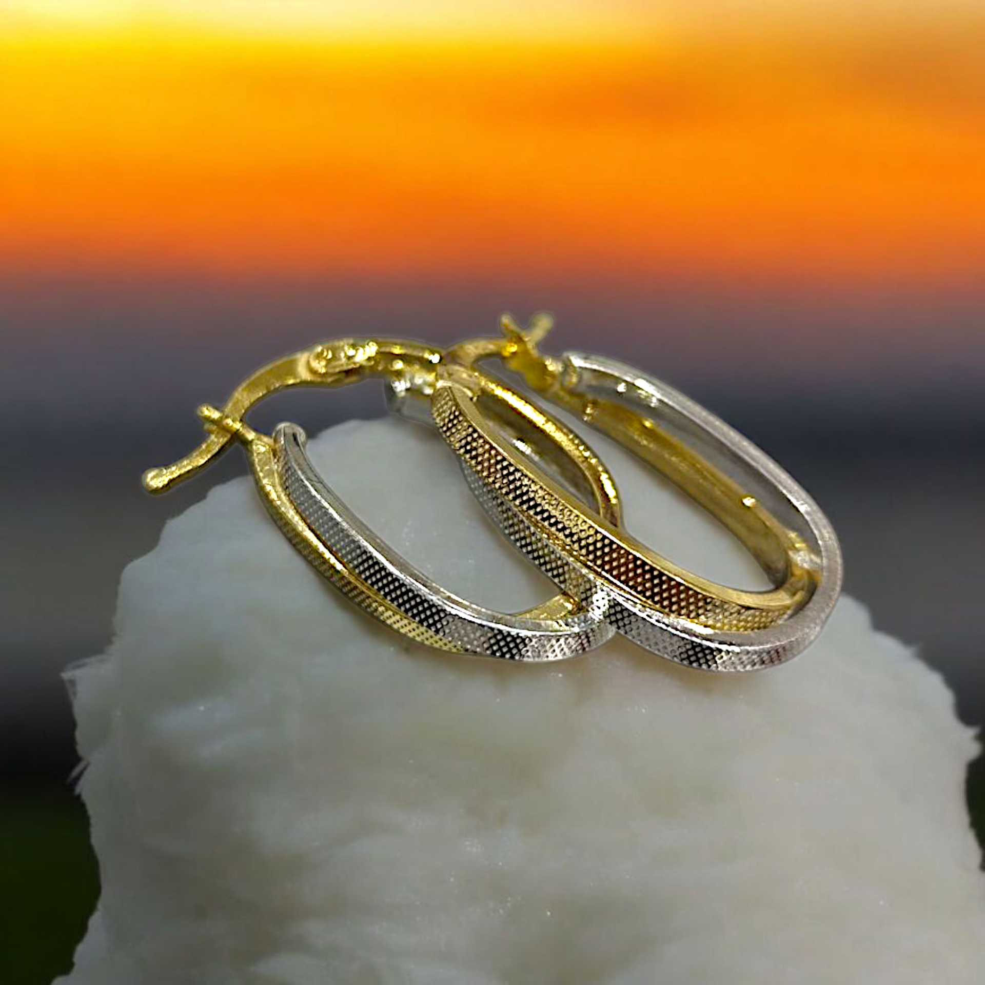 2 Renkli Gümüş Üzerine Altın kaplamalı Halka Küpe