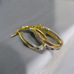 2 Renkli Gümüş Üzerine Altın kaplamalı Halka Küpe