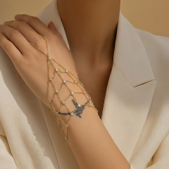 Swarovski Taşlı Altın Kaplamalı Gümüş Şahmeran