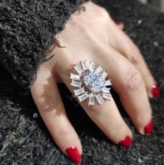 Swarovski Bagety Taşlı Altın Kaplamalı Gümüş Yüzük