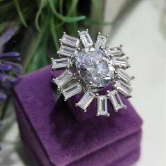 Swarovski Bagety Taşlı Altın Kaplamalı Gümüş Yüzük