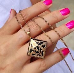 Oltu Taşlı Altın Kaplamalı Gümüş Tasarım Kolye