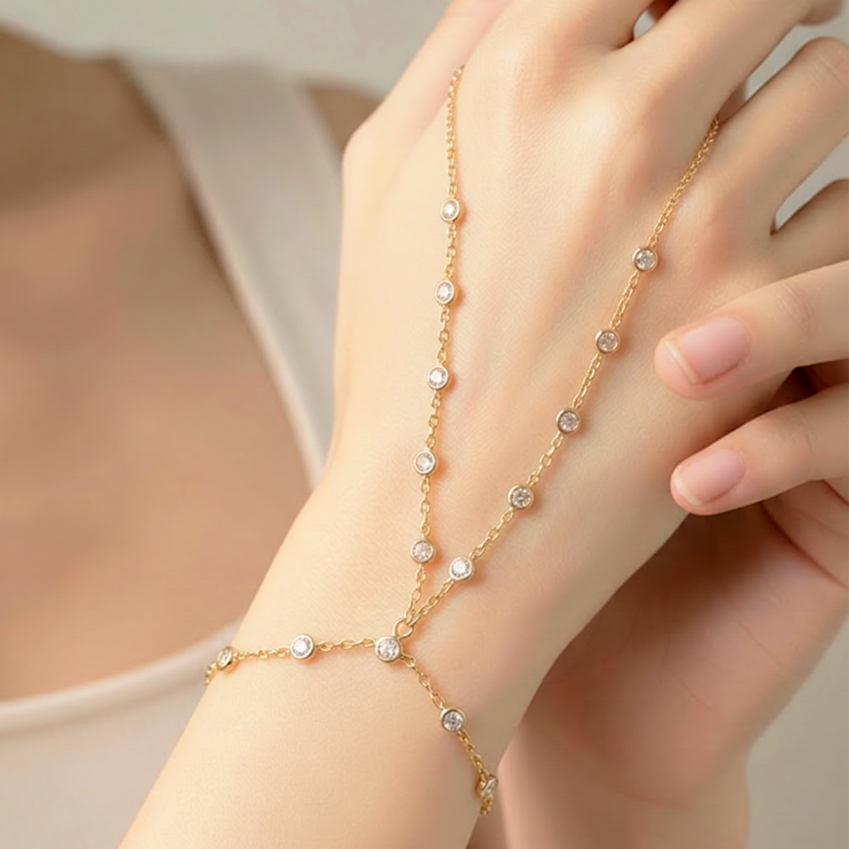 Swarovski taşlı 14 Ayar Altın kaplamalı Gümüş Sahmeran