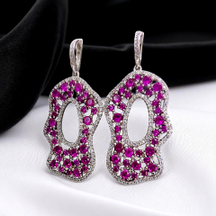 Swarovski Taşlı Altın Kaplamalı Tasarım Gümüş Küpe