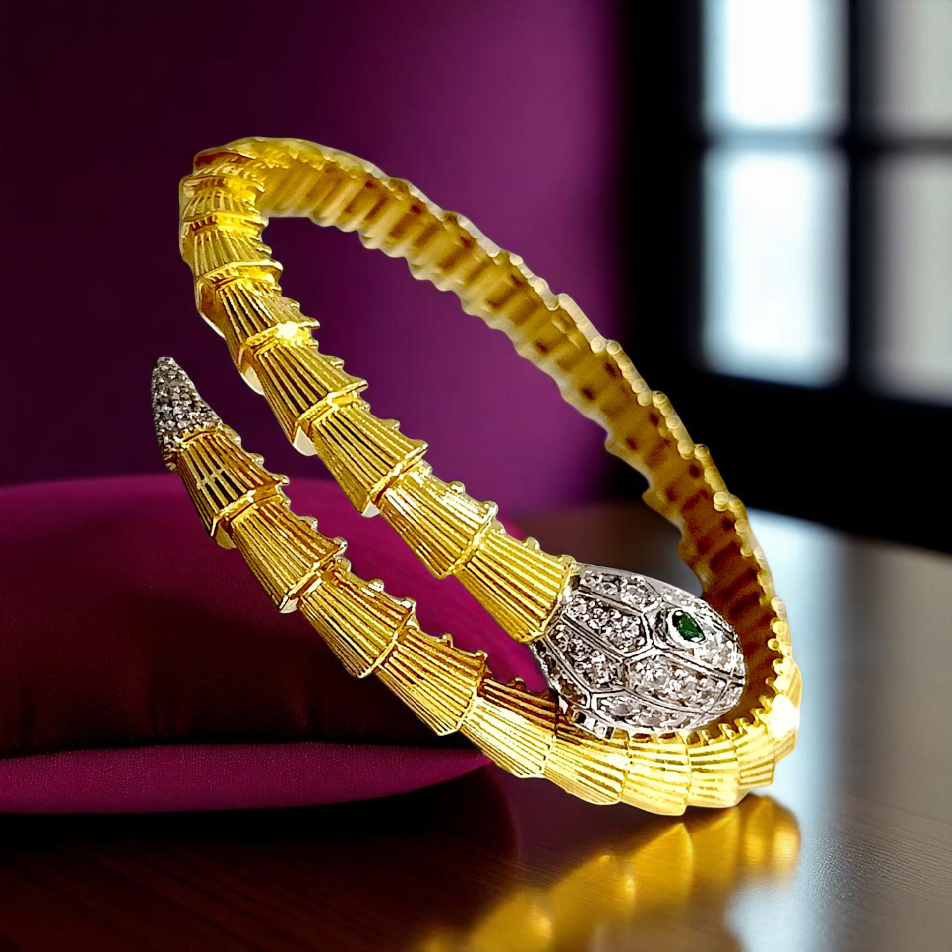 Yılan model,İthal Altın Kaplamalı Gümüş Bilezik