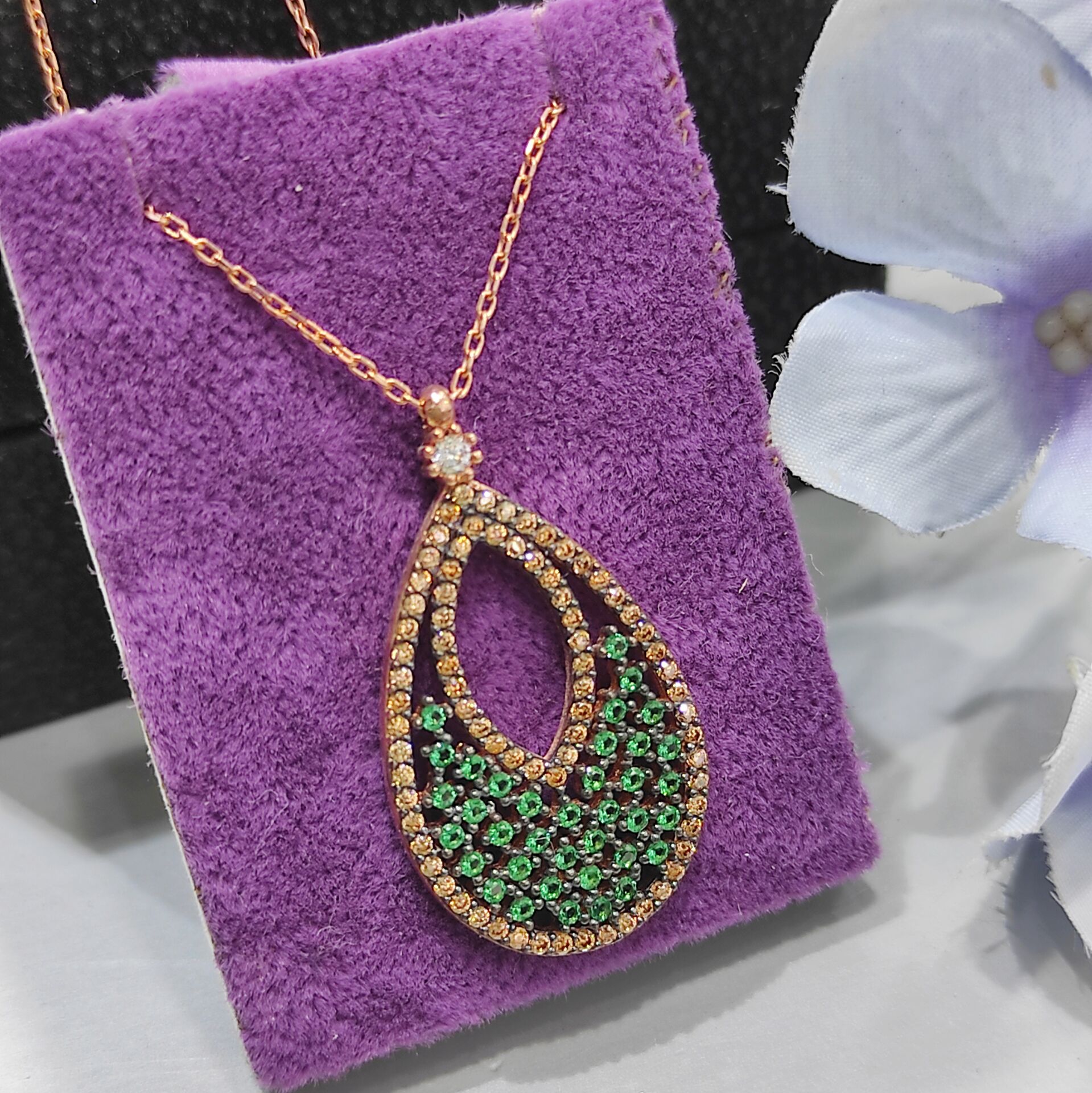 Swarovski Damla taşlı Tasarım Gümüş Rose Kolye