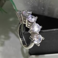 Swarovski taşlı Altın kaplamalı Gümüş 5 Taş Yüzük