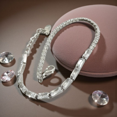 Swarovski Taşlı Altın Kaplamalı Tasarım Suyolu Gümüş Bileklik