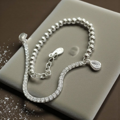 Swarovski Taşlı Altın Kaplamalı Gümüş Tasarım Bileklik