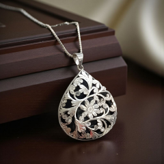 Oltu Taşlı Tek Tasarım Elişi Gümüş Damla Kolye