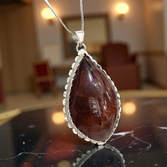 Akik Taşlı Tek Tasarım Elişi Damla Gümüş Kolye