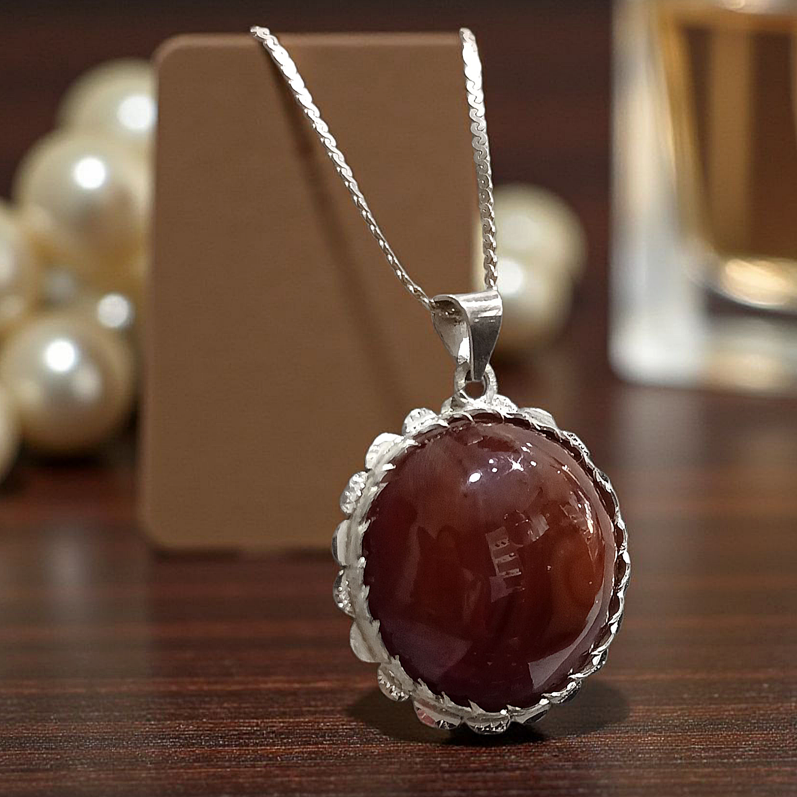 Akik Taşlı Tek Tasarım Elişi Gümüş Yuvarlak Kolye