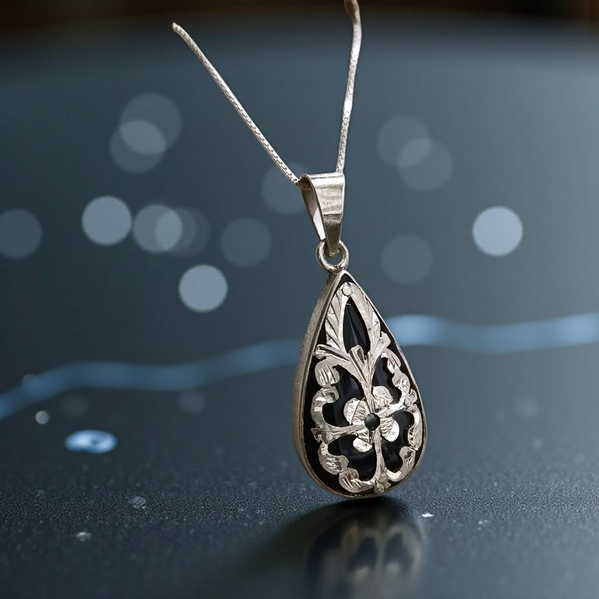 Oltu Taşlı Elişi Tasarım Damla Gümüş Kolye