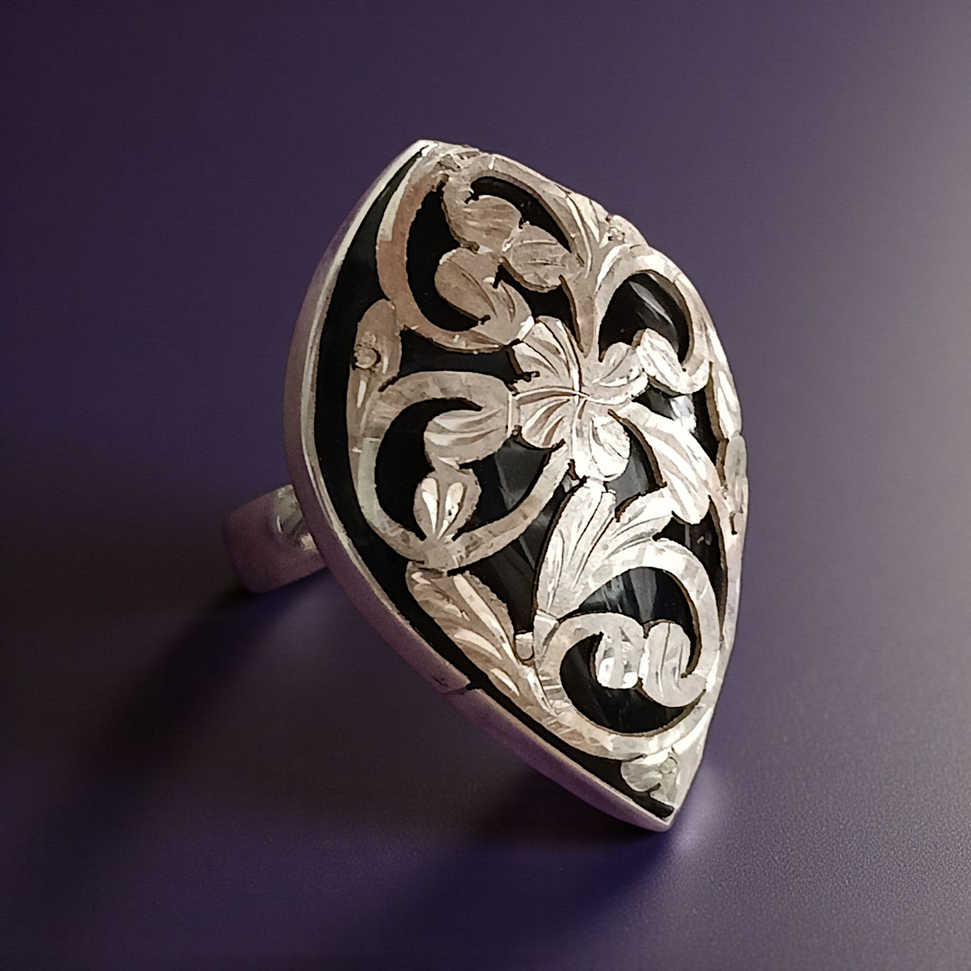 Oltu Taşlı Tek Tasarım Elişi Gümüş Yüzük