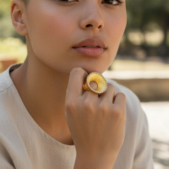 Tasarım Swarovski Taşlı Altın Kaplamalı Gümüş Yüzük