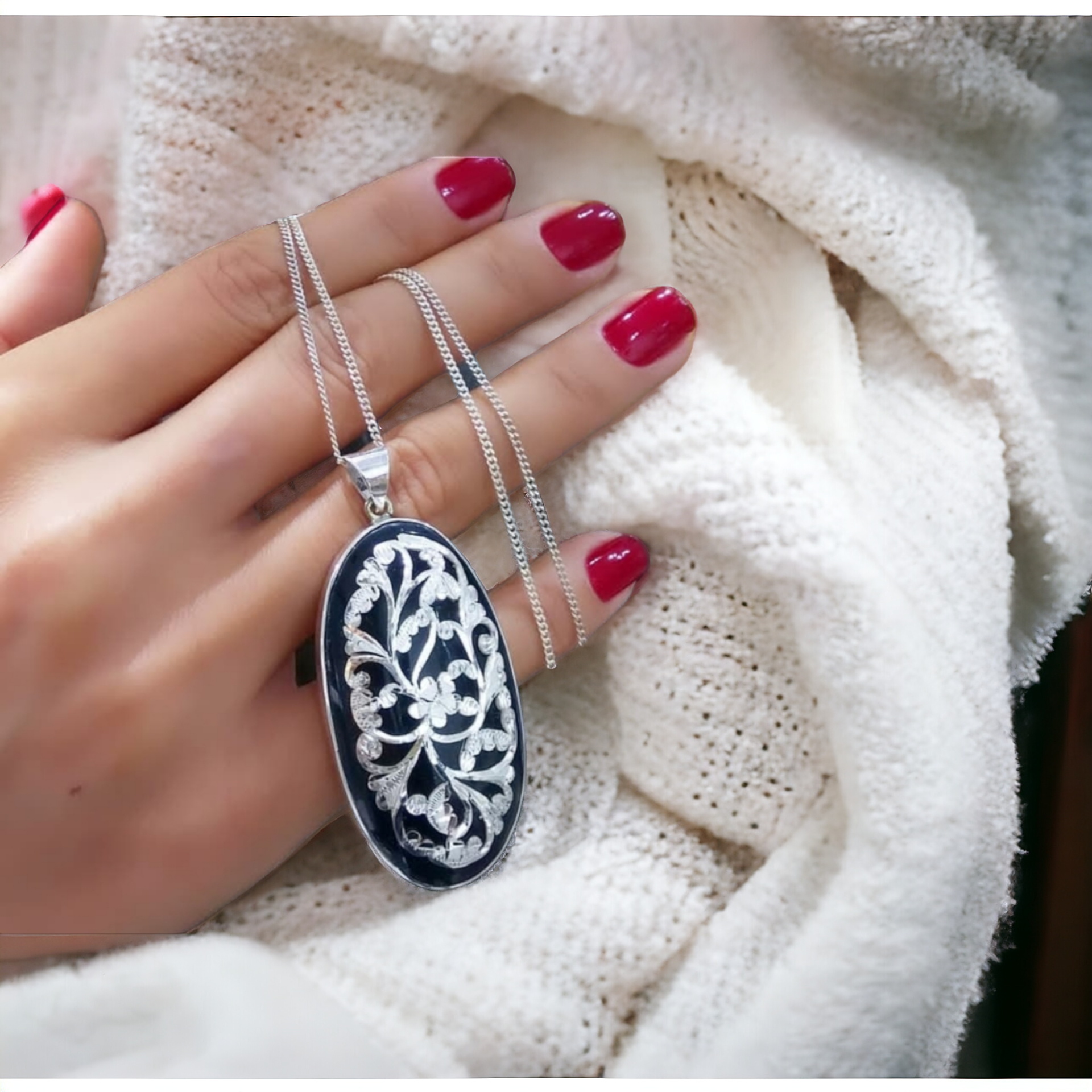 Oltu Taşlı Tasarım , Elişi Gümüş Kolye