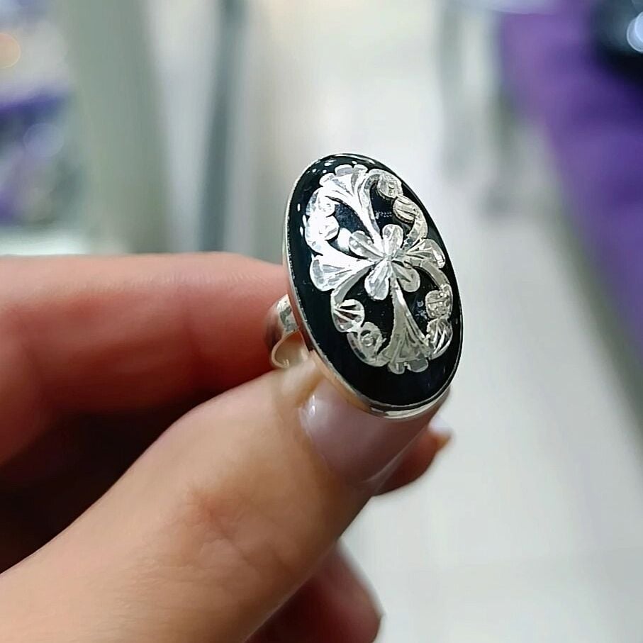 Oltu Taşlı Oval Elişi Tasarım Gümüş Yüzük