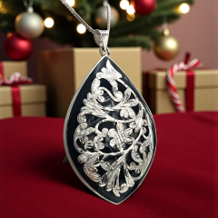 Oltu Taşlı Tek Tasarım Elişi Gümüş Kolye