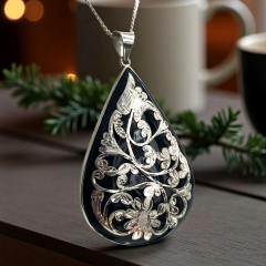 Oltu Taşlı Tek Tasarım Elişi Gümüş Kolye