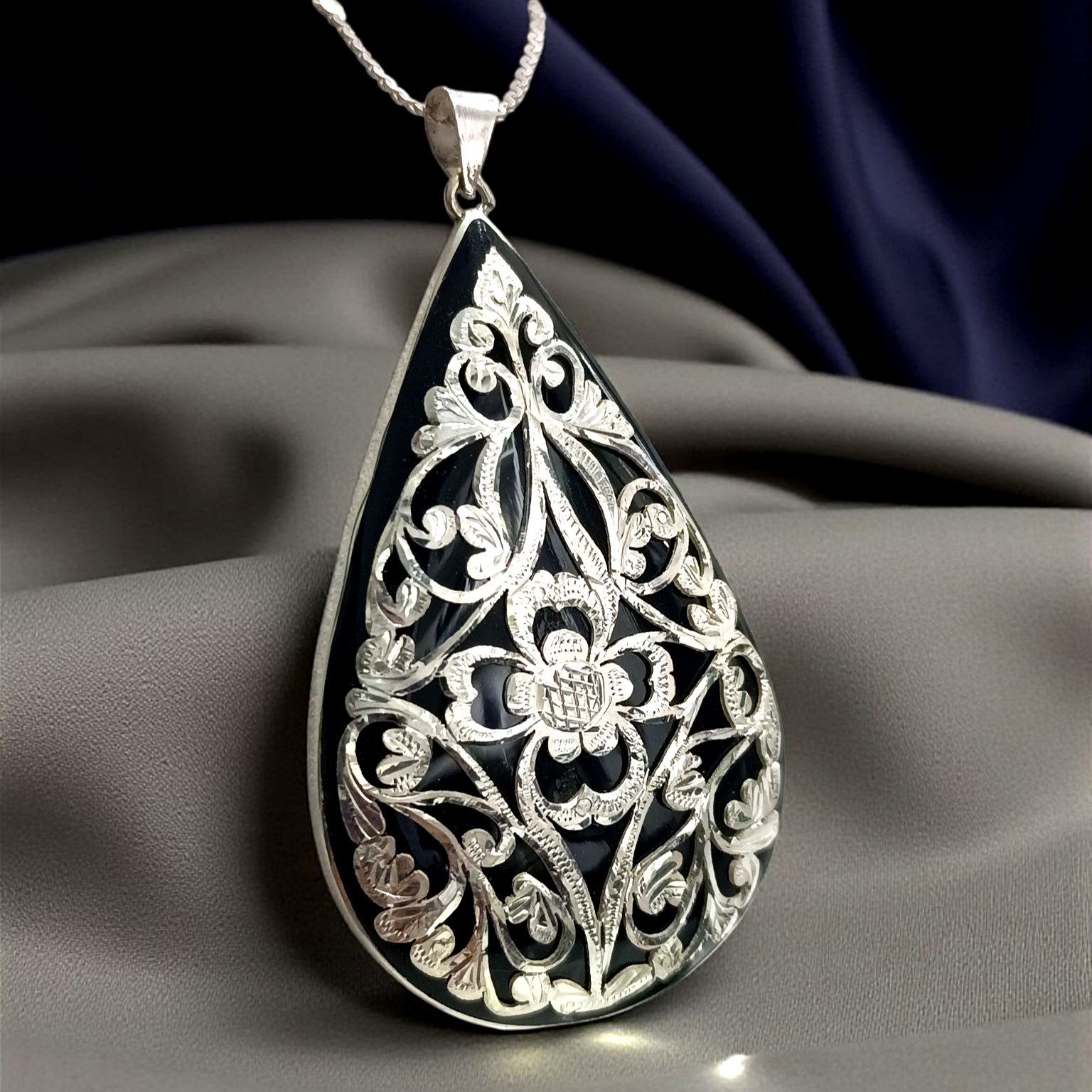 Oltu Taşlı Elisi Tek Tasarım Gümüş Kolye