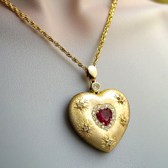 Rainbow Taşlı Altın Kaplamalı Tasarım Kalp Gümüş Kolye