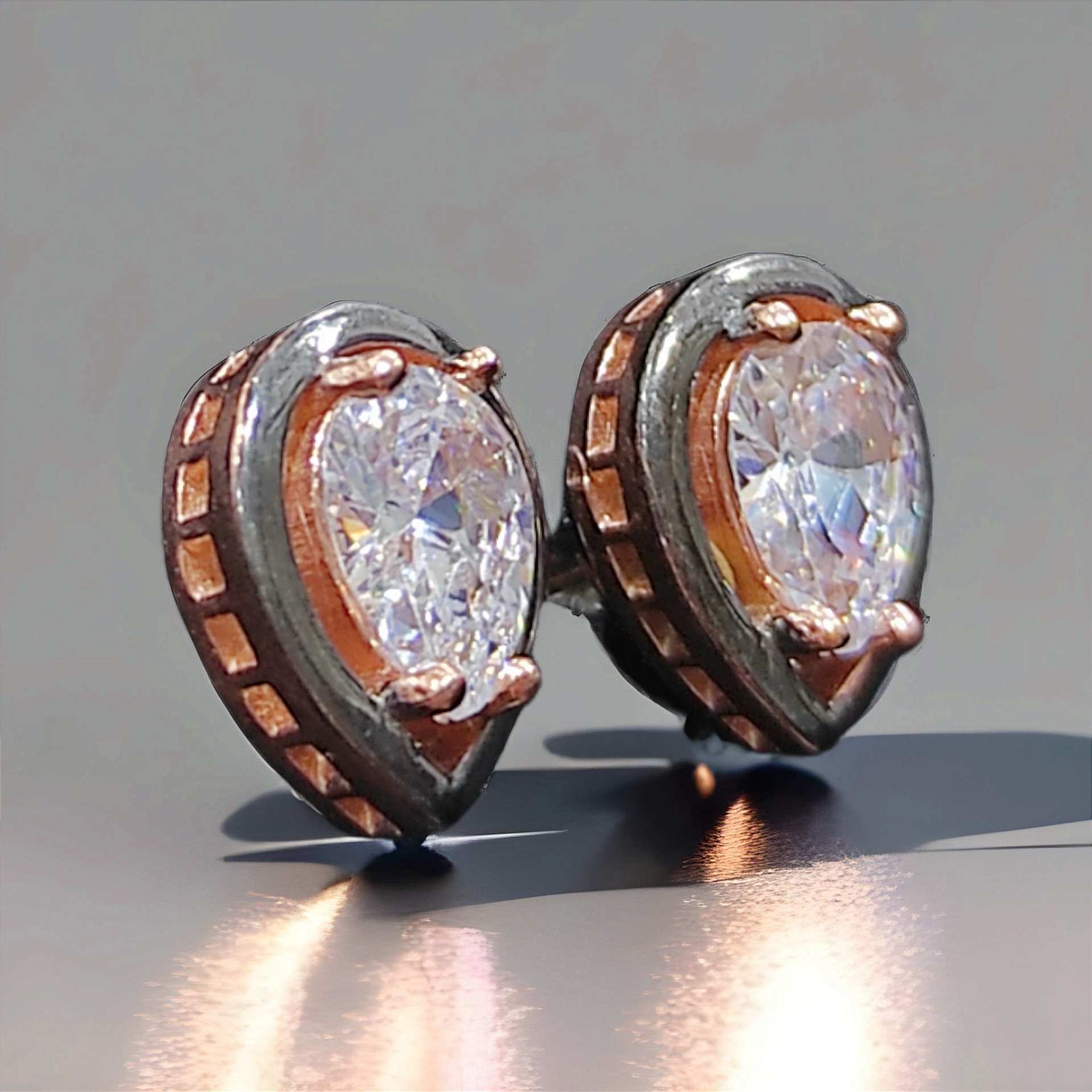 Elmas Montur Rose Damla Gümüş Küpe