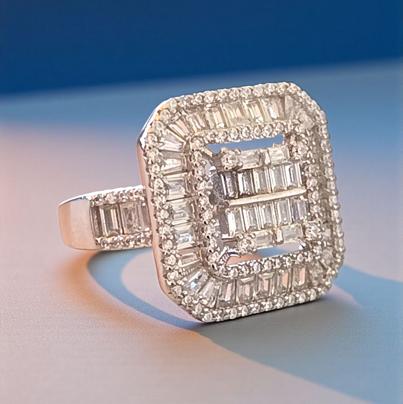 Swarovski Taşlı Altın Rodajlı İthal Gümüş Yüzük