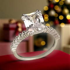 Mozanit Taşlı Altın Rodajlı Bagety Kesim Tektaş Gümüş Yüzük