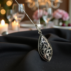 Oltu Taşlı Elişi Tasarım Gümüş Kolye