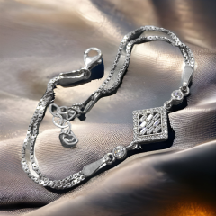 Bagety Taşlı, Altın Kaplamalı İthal Gümüş Bileklik