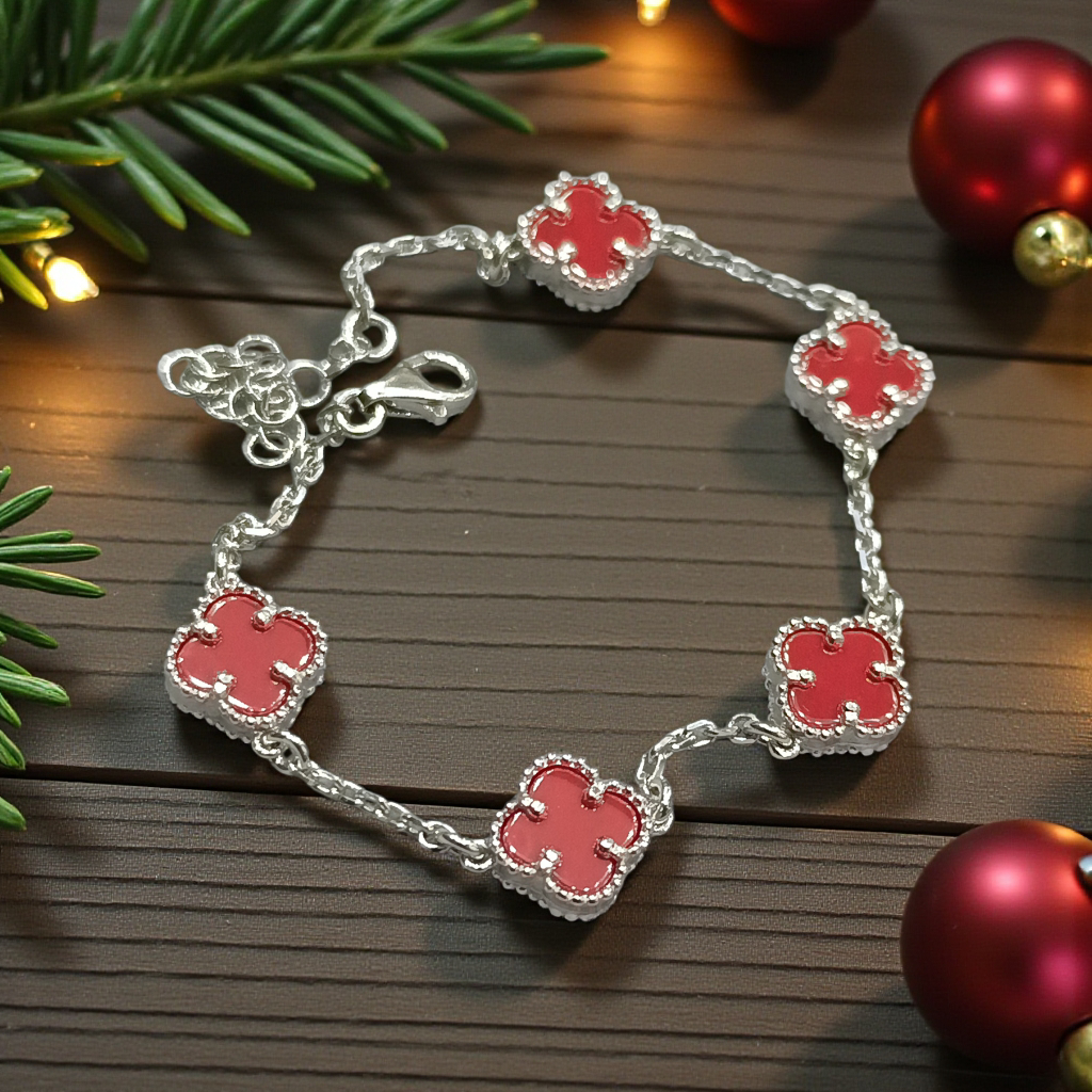 Mercan taşlı Yonca Model ithal Gümüş Bileklik