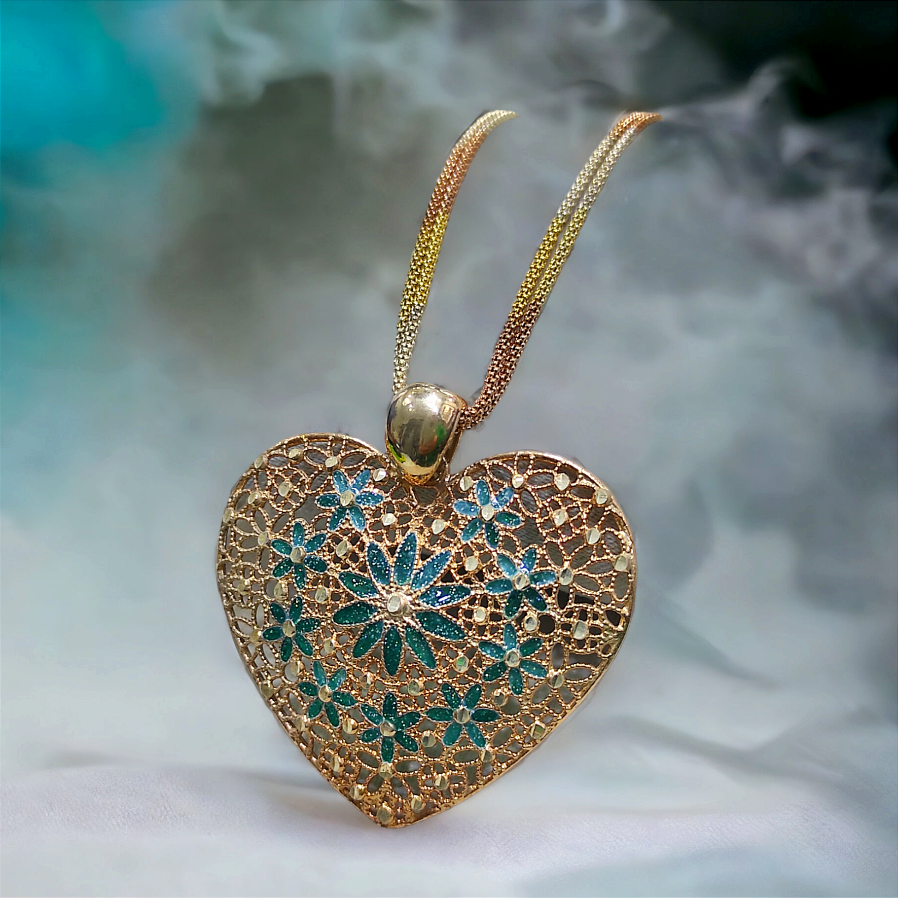 Mineli Rose Kalp Model Gümüş İthal Kolye