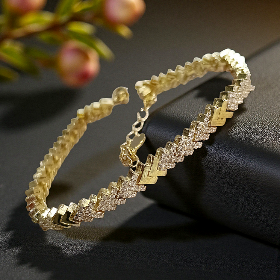 Balık Sırtı Swarovski Taşlı Altın Kaplamalı Gümüş Bileklik