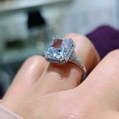 Swarovski Bagety Taşlı Altın Kaplamalı Gümüş Yüzük