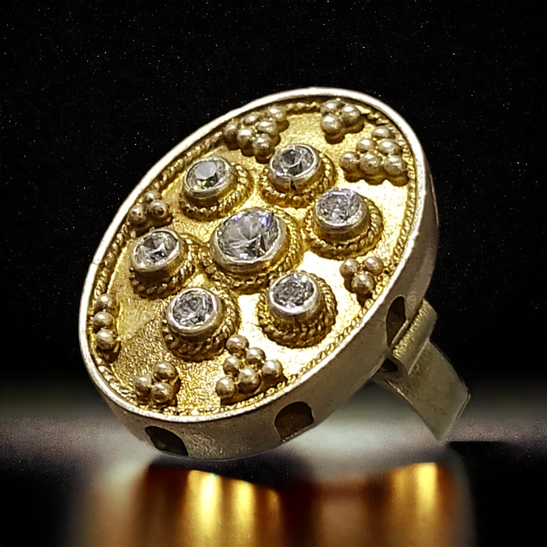 Zirkon Taşlı Altın Kaplamalı Tasarım Gümüş Yüzük