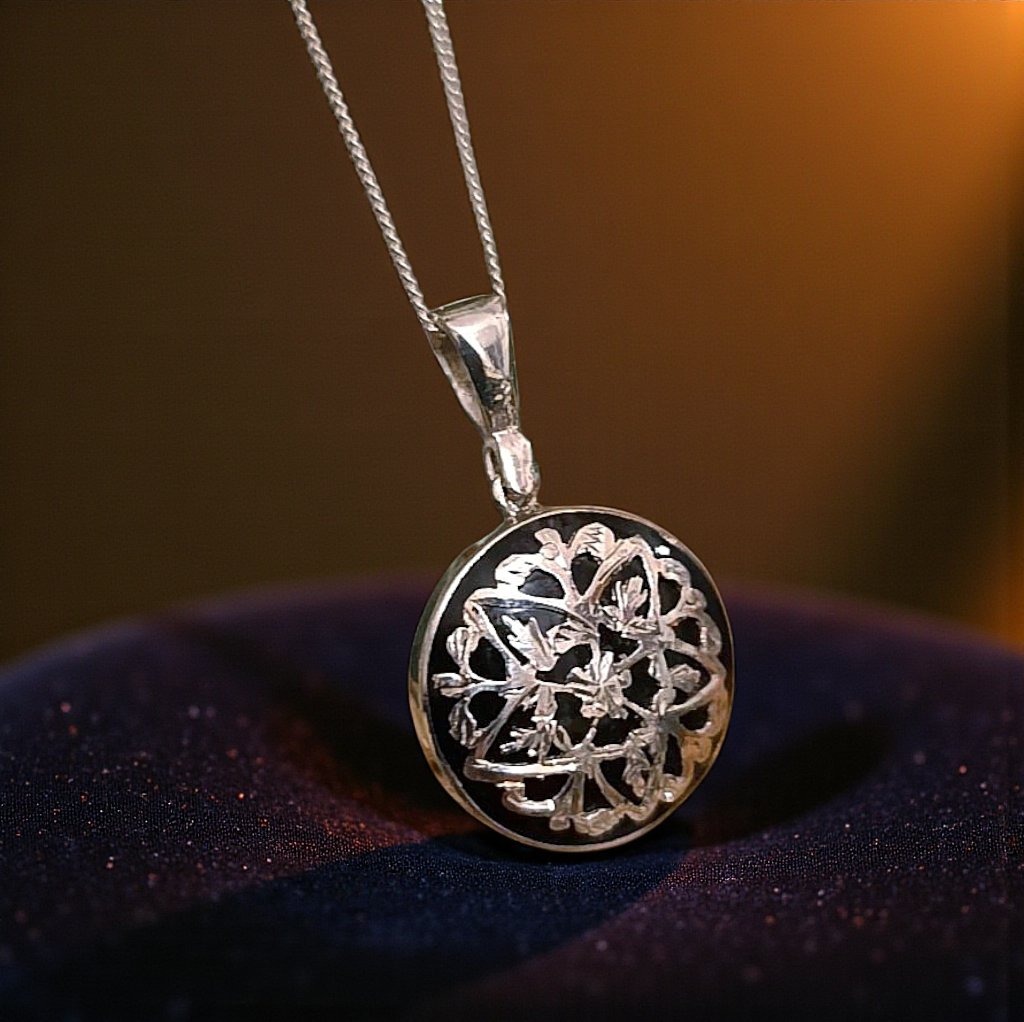 Oltu Taşlı Tasarım Elişi Gümüş Kolye