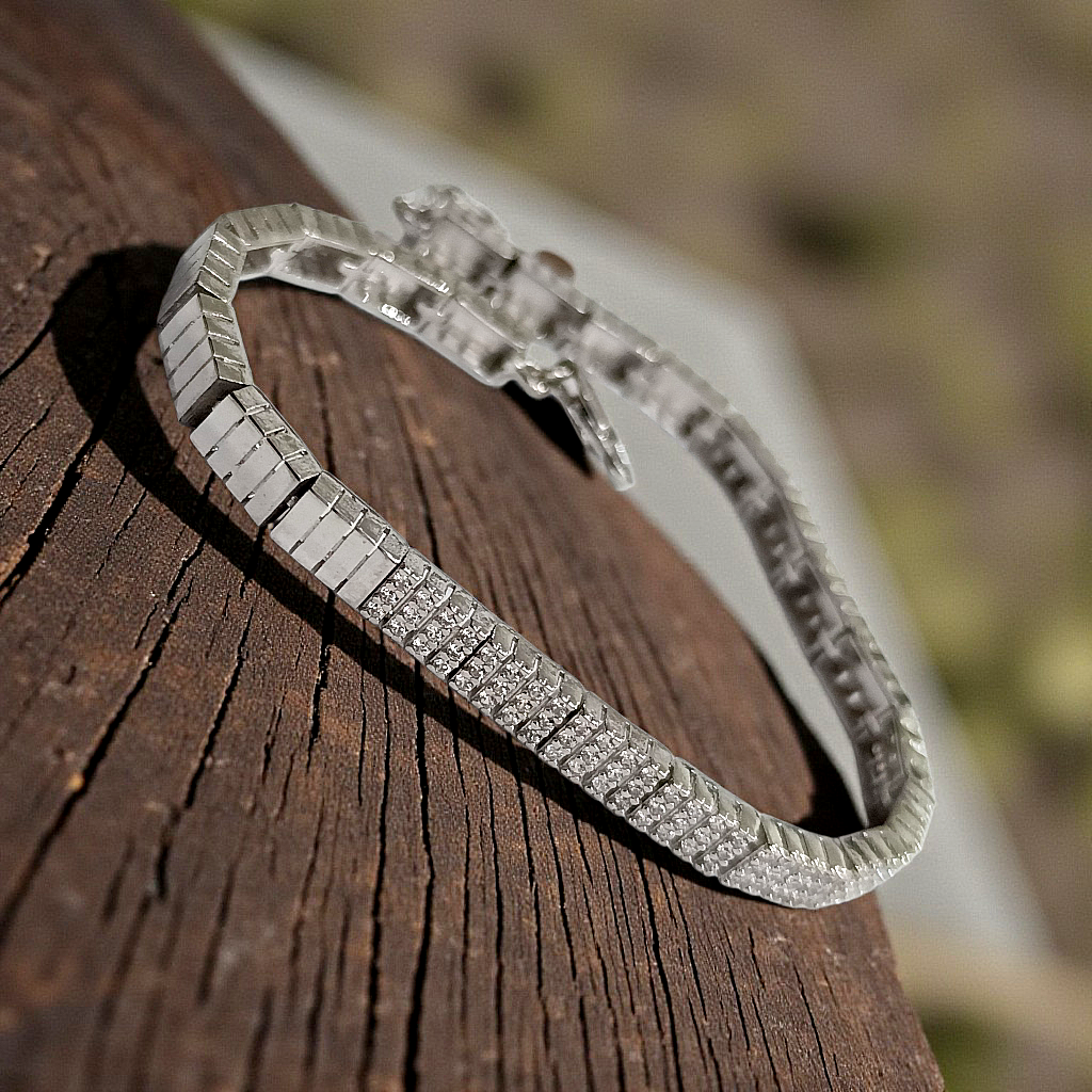 Swarovski taşlı Cartier model Altın Rodajlı Gümüş Bileklik