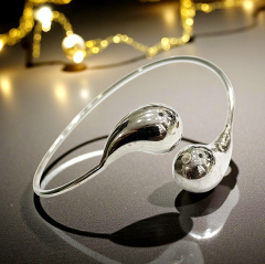 Bottega Model Tasarım Gümüş Bilezik