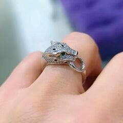 Zümrüt Taşlı Bulgary Model Aslan başı Gümüş Yüzük