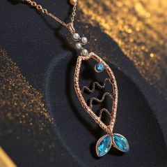 Akuamarin ve inci Taşlı Tasarım Balık Gümüş Kolye