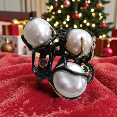 Barok İnci,Yakut, Zümrüt Taşlı Tek Tasarım İthal Gümüş Yüzük