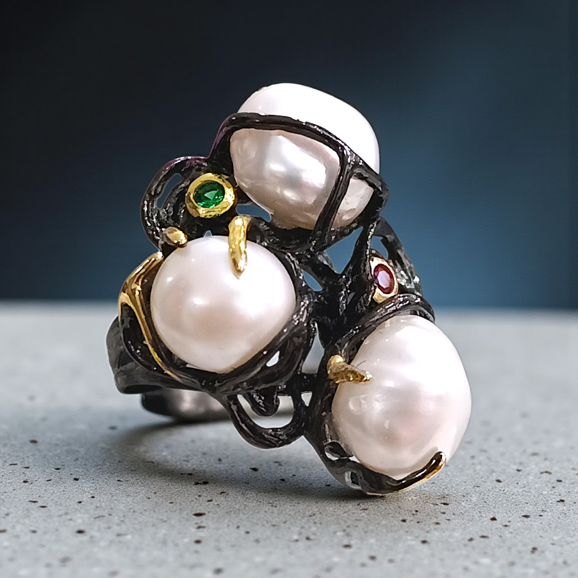 Barok İnci,Yakut, Zümrüt Taşlı Tek Tasarım İthal Gümüş Yüzük