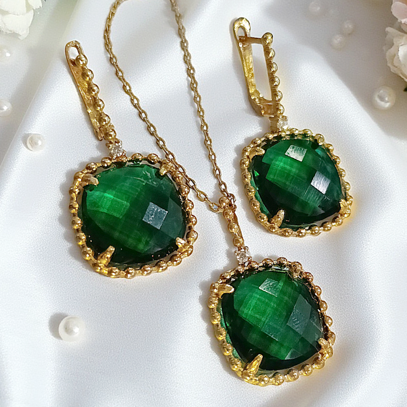 Swarovski Yeşil Taşlı Altın Kaplamalı Gümüş Kolye ve Küpe Set